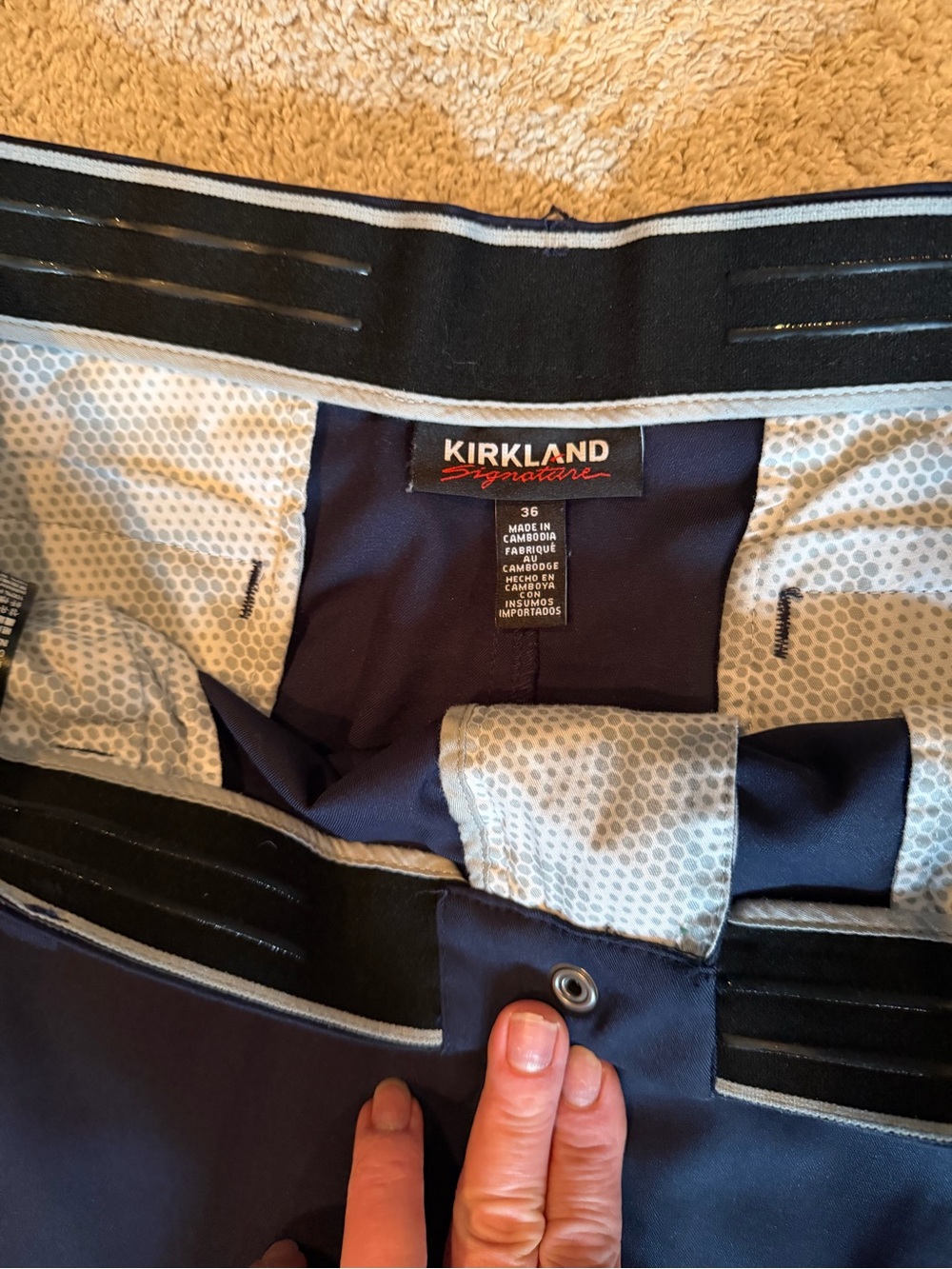 Kirkland Signature Navy Flat-Front Performance Shorts - Picture 3 of 3